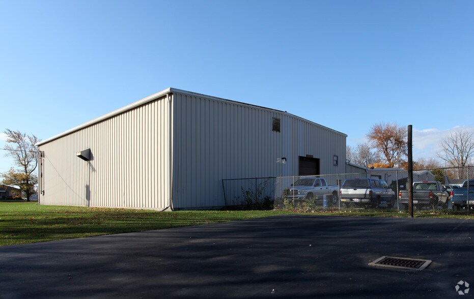 Primary Photo Of 240 Andrus Rd, Northwood Manufacturing For Lease