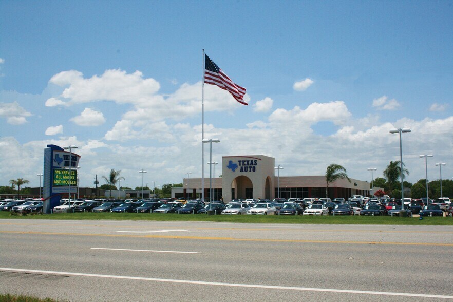 Primary Photo Of 16200 Highway 3, Webster Auto Dealership For Sale
