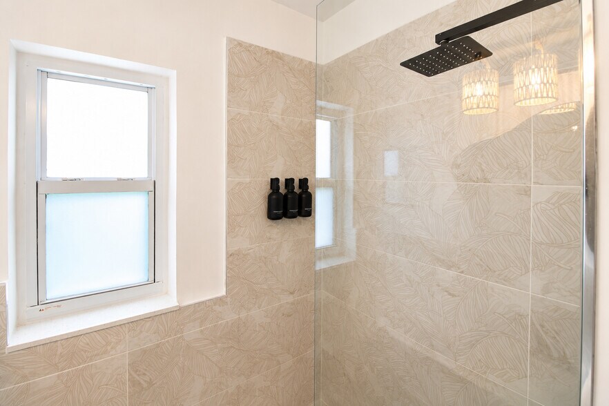 More Photos Of 1440 SW 4th St, Miami Apartments For Sale