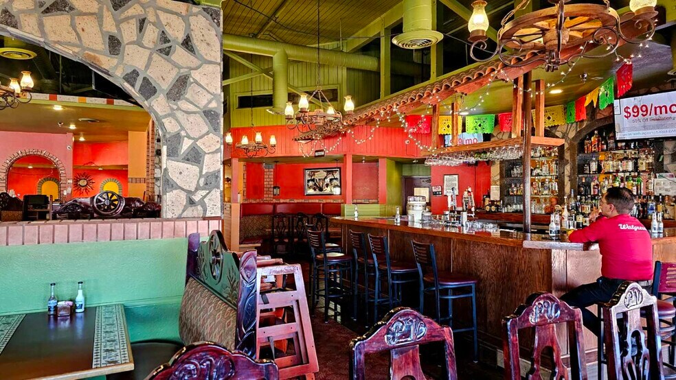 More Photos Of 310 S Academy Blvd, Colorado Springs Restaurant For Sale