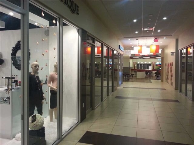 More Photos Of 384 Yonge St, Toronto Apartments For Sale