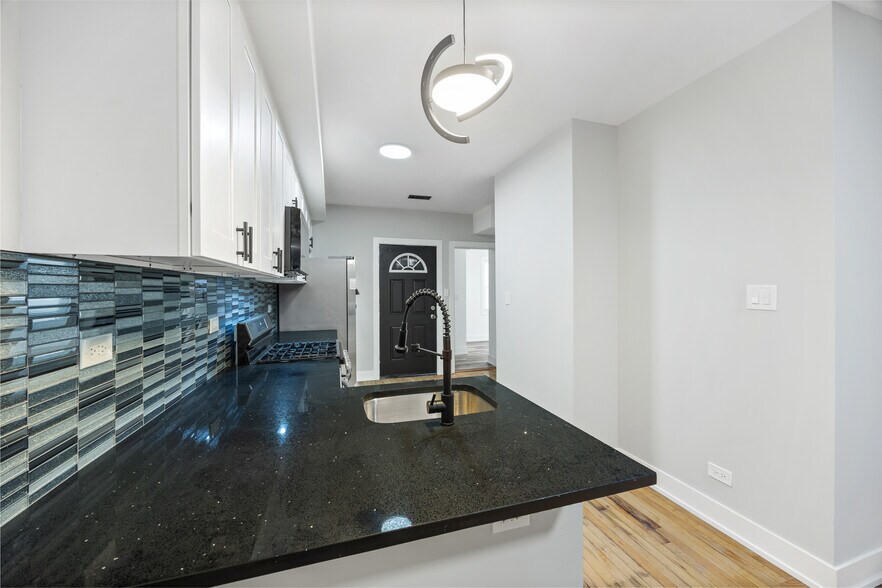 More Photos Of 8139 S Drexel Ave, Chicago Multifamily For Sale