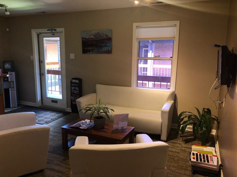 More Photos Of 2895 Hamilton Blvd, Allentown Medical For Sale