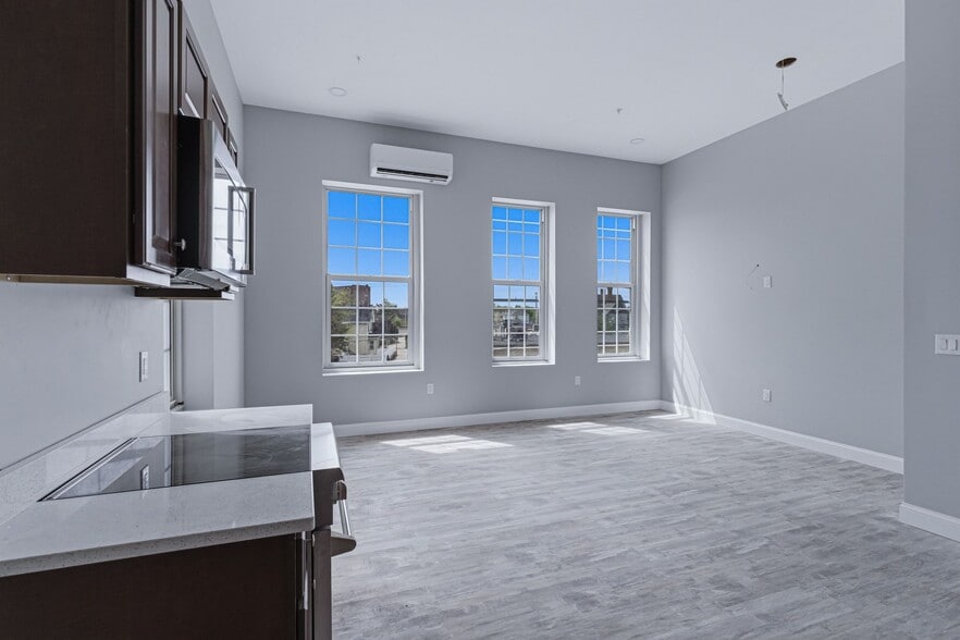 More Photos Of 387 Broad St, Central Falls Apartments For Sale