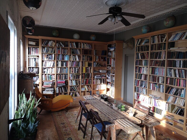 More Photos Of 71 Montrose Ave, Brooklyn Warehouse For Sale