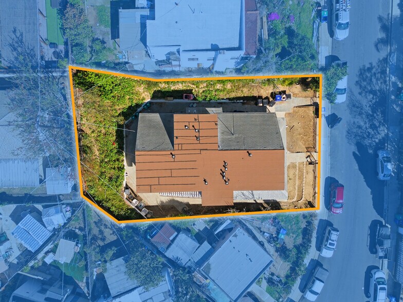 More Photos Of 402 Olivewood Ter, San Diego Multifamily For Sale