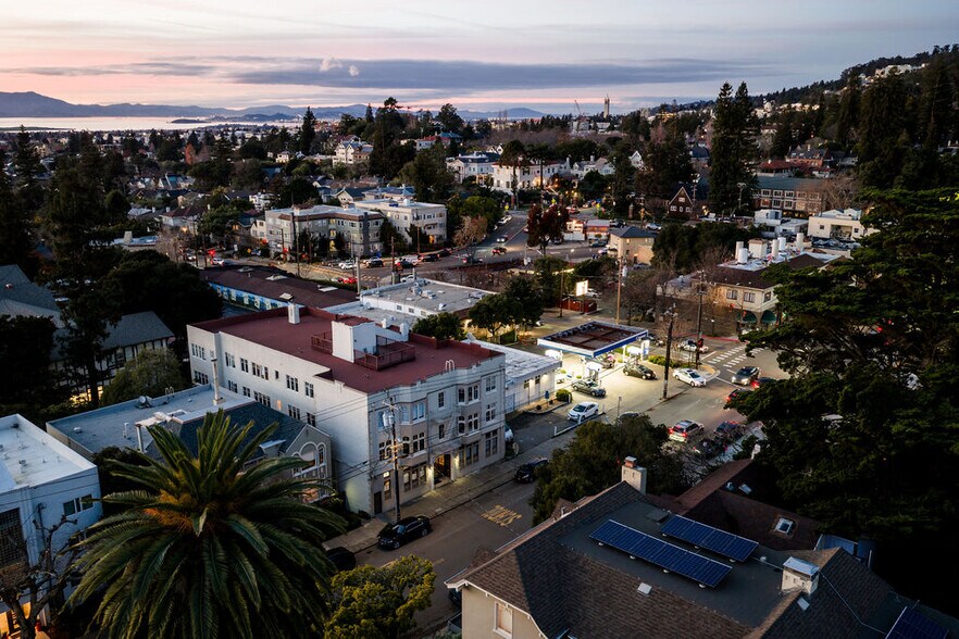 More Photos Of 22 Domingo Ave, Berkeley Apartments For Sale