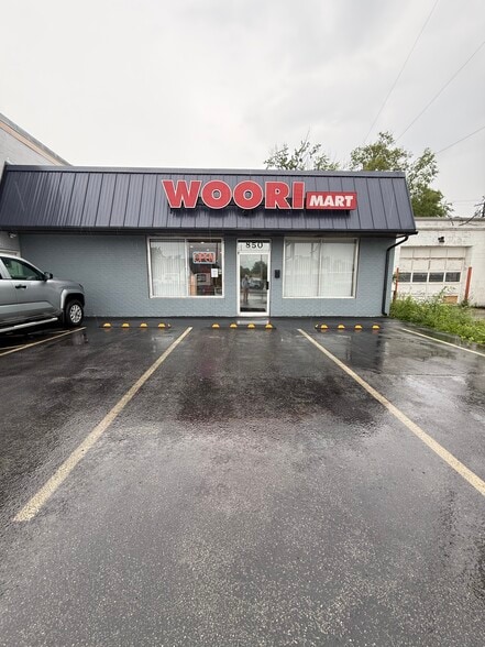 More Photos Of 838 Niagara Falls Blvd, Buffalo Convenience Store For Sale