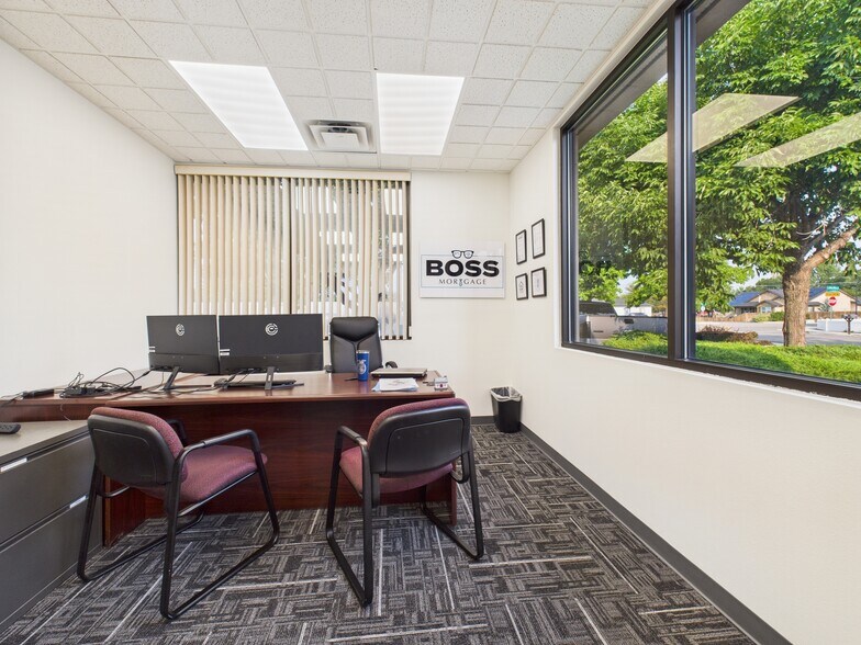 More Photos Of 1110 N Five Mile Rd, Boise Office For Sale