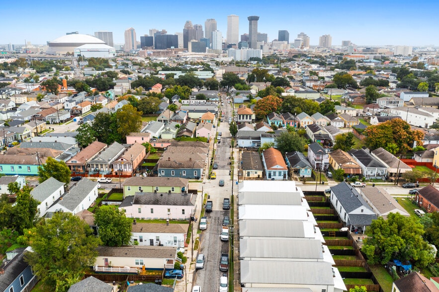 More Photos Of 2500 Freret St, New Orleans Apartments For Sale