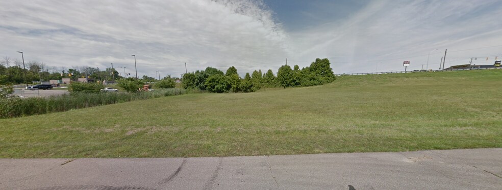 More Photos Of 0 Rear N Memorial Dr, Lancaster Land For Sale
