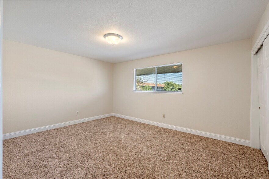 More Photos Of 1841 E Long St, Carson City Apartments For Sale