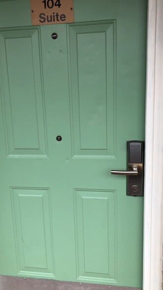 More Photos Of 7475 E Admiral Pl, Tulsa Hotel For Sale