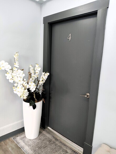 More Photos Of 445-455 Broadway, Everett Apartments For Sale