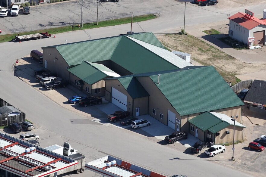 More Photos Of 1140 72nd St, Goodview Office For Lease