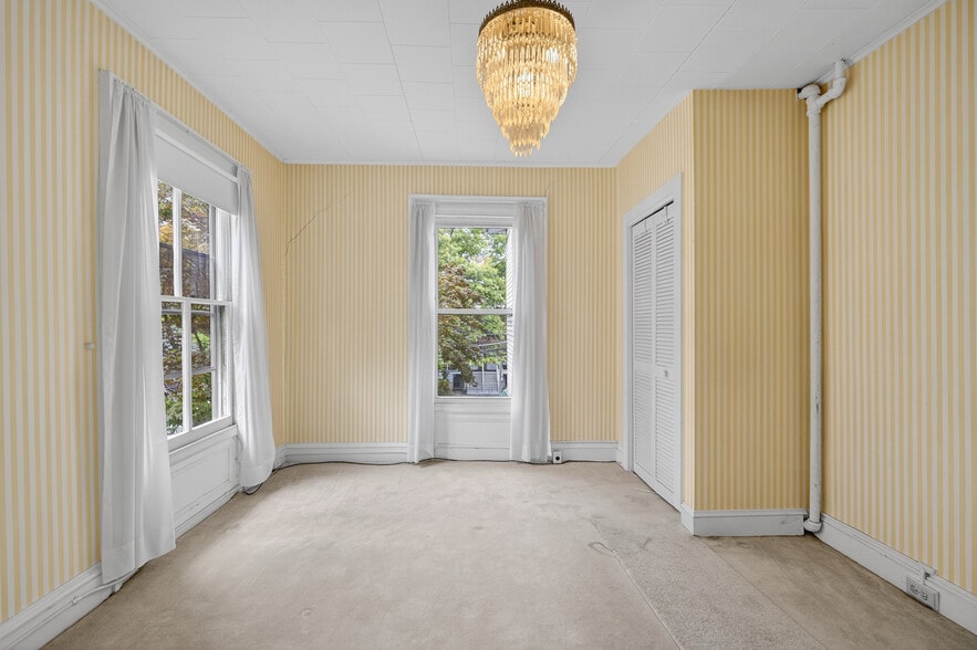 More Photos Of 59 Montgomery St, Poughkeepsie Funeral Home For Sale