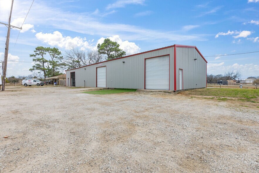More Photos Of 2701 N Main St, Mansfield Industrial For Sale