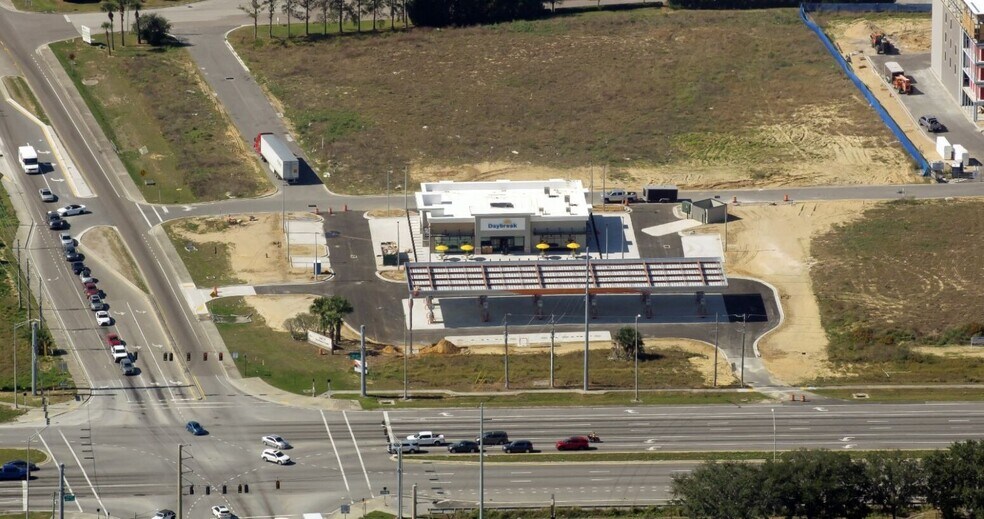 More Photos Of 45570 US 27 hwy, Davenport Convenience Store For Sale