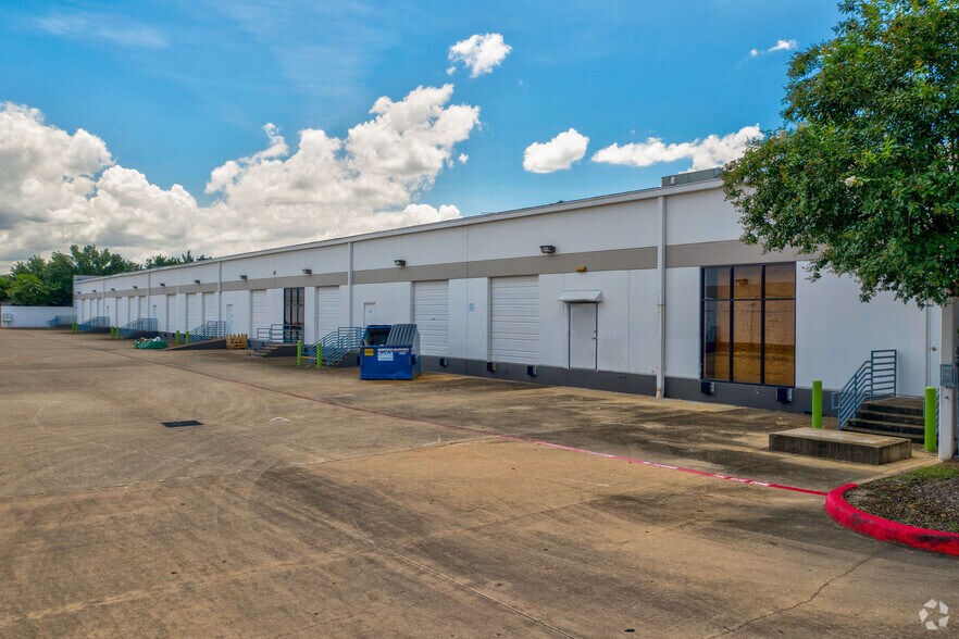 More Photos Of 1718 N Fry Rd, Houston Unknown For Lease