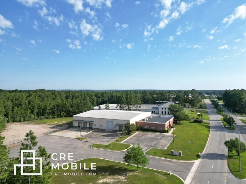 More Photos Of 5640 Commerce Blvd E, Mobile Warehouse For Lease