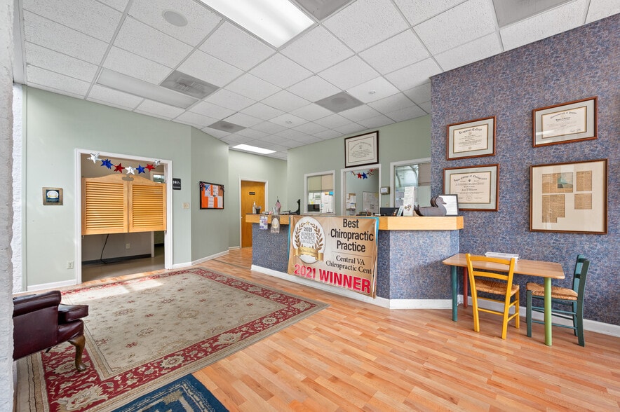 More Photos Of 7327 Timberlake Rd, Lynchburg Medical For Sale