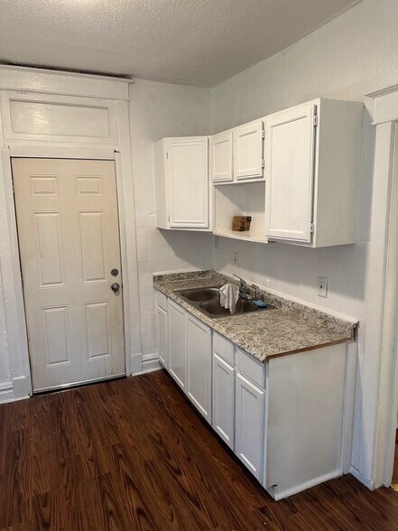 More Photos Of 2207 E 24th Ter, Kansas City Apartments For Sale