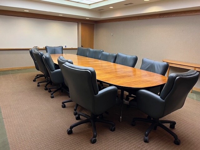 More Photos Of 3706 SW Topeka Blvd, Topeka Office For Lease