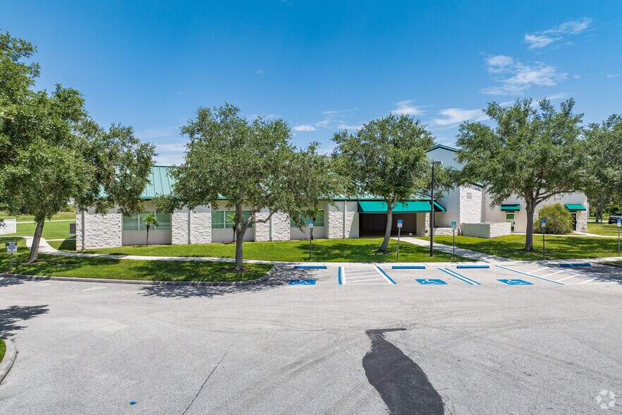 More Photos Of 8893 Fruitville Rd, Sarasota Land For Sale