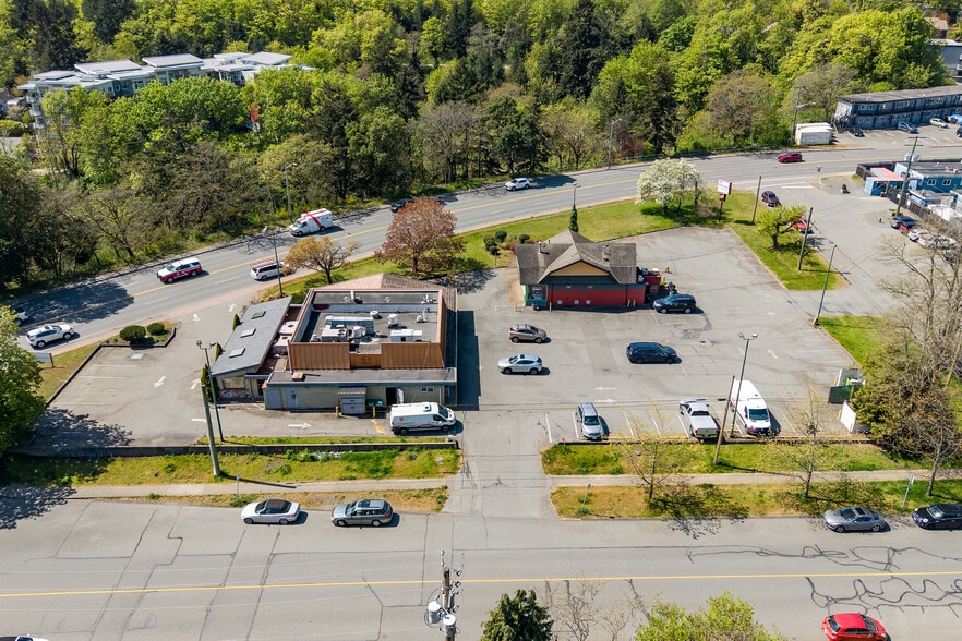 More Photos Of 130 Terminal Av N, Nanaimo General Retail For Sale