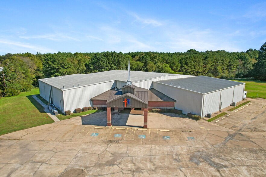 More Photos Of 1088 US Highway 271 N, Gilmer Religious Facility For Sale