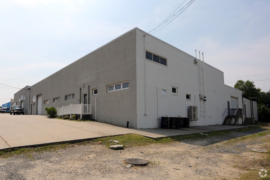 More Photos Of 675 S Evergreen Ave, Woodbury Heights Manufacturing For Sale