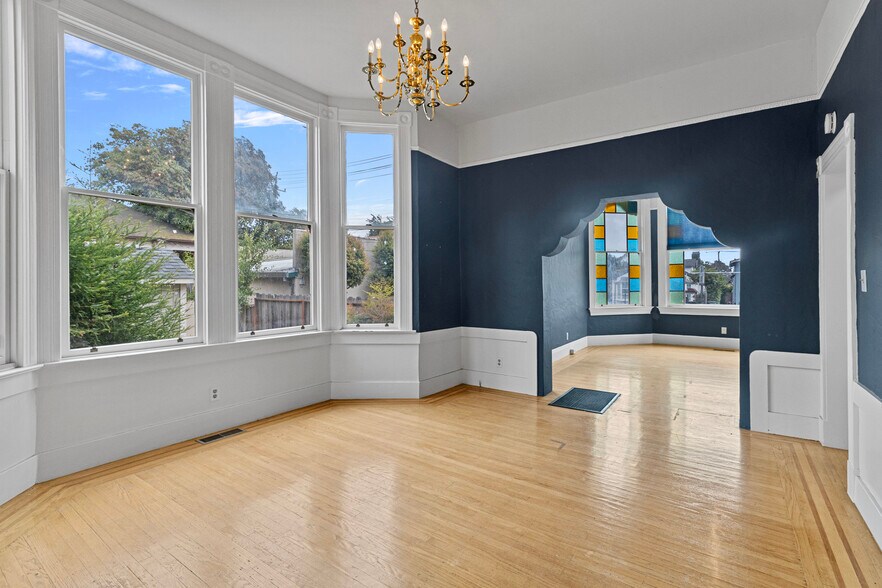 More Photos Of 2242 Washington Ave, San Leandro Office Residential For Sale