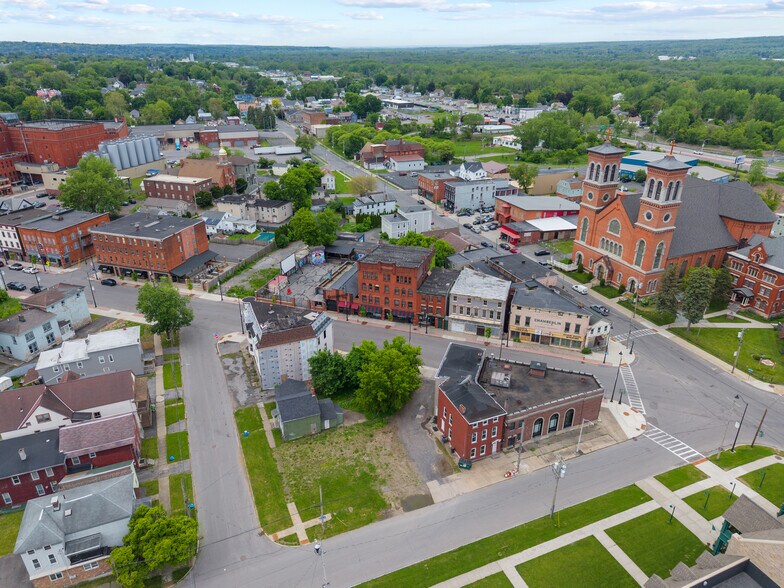 More Photos Of , Utica Unknown For Sale