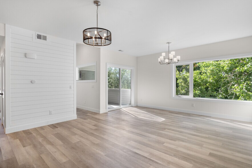 More Photos Of 1308 Snowberry Ln, Louisville Apartments For Sale