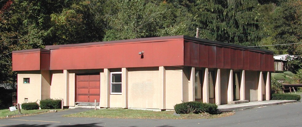 More Photos Of 137 Ethan Allen Hwy, Ridgefield Manufacturing For Sale