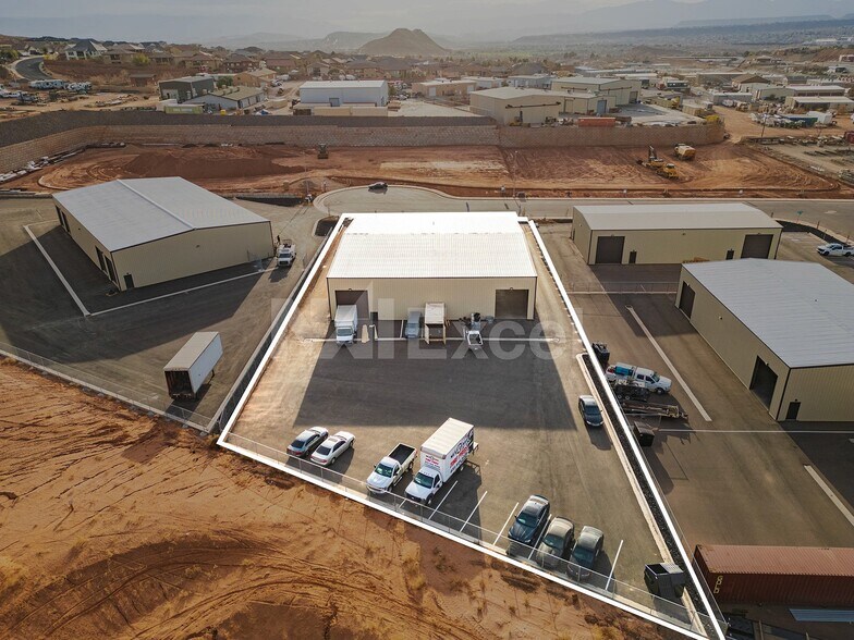 More Photos Of 1421-1443 S 1710 E, Washington Warehouse For Sale