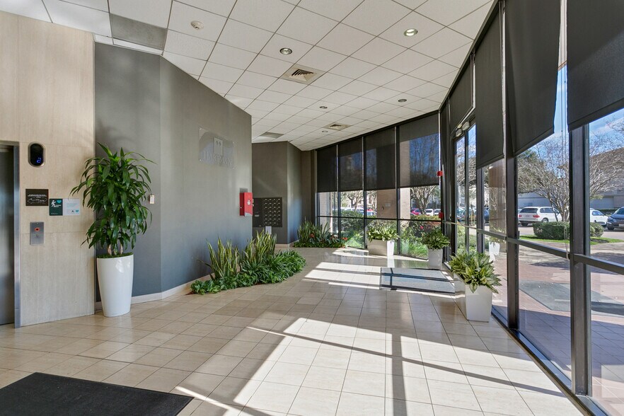 More Photos Of 15840 FM-529, Houston Office For Lease