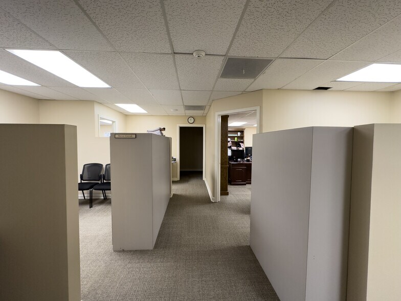 More Photos Of 1299 Battlecreek Rd, Jonesboro Medical For Sale