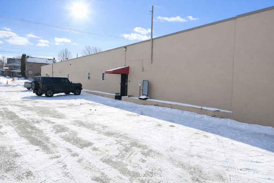 More Photos Of 20 Frederick St, Plymouth Warehouse For Lease