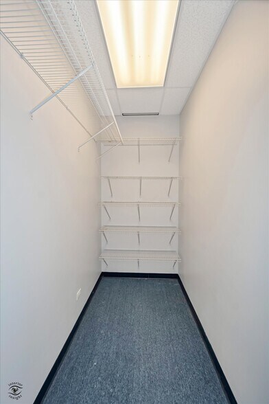 More Photos Of 912 Northwest Hwy, Fox River Grove Medical For Sale