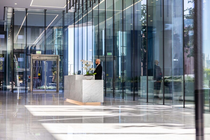 More Photos Of 10866 Wilshire Blvd, Los Angeles Office For Lease