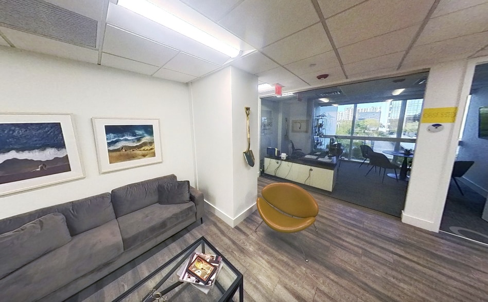 More Photos Of 2875 NE 191st St, Aventura Office For Lease