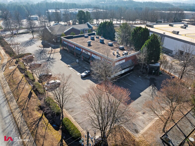 More Photos Of 5350 United Dr, Smyrna Freestanding For Lease