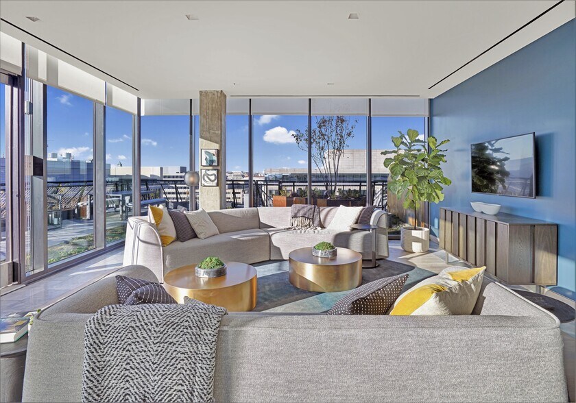 More Photos Of 555 E St SW, Washington Apartments For Lease