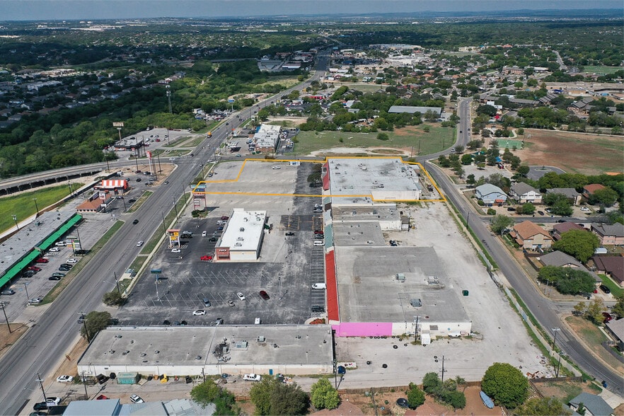 8759 Grissom Rd, San Antonio, TX 78251 Supermarket For Sale