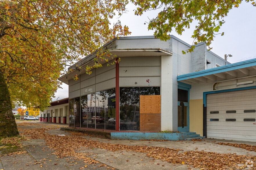 More Photos Of 1500-1502 Washington St, Vancouver Light Distribution For Lease