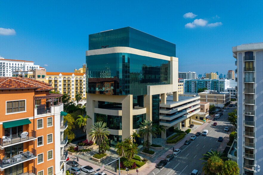 Primary Photo Of 75 Valencia Ave, Coral Gables Office For Lease