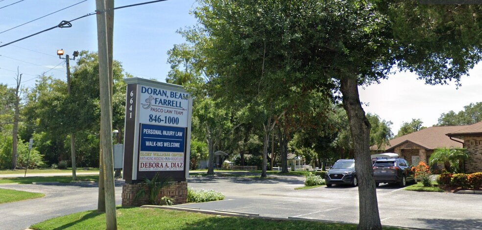 More Photos Of 5939 Virginia, New Port Richey Medical For Sale