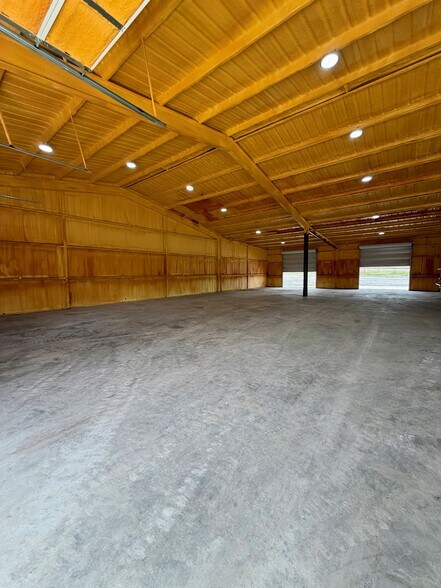 More Photos Of 12125 Jacksboro Hwy, Fort Worth Industrial For Lease