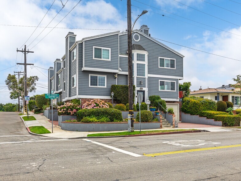 Primary Photo Of 426 E Imperial Ave, El Segundo Apartments For Sale